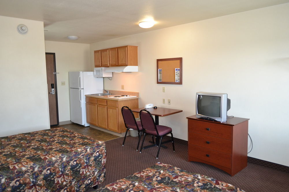 Woodspring Southeast Hotel