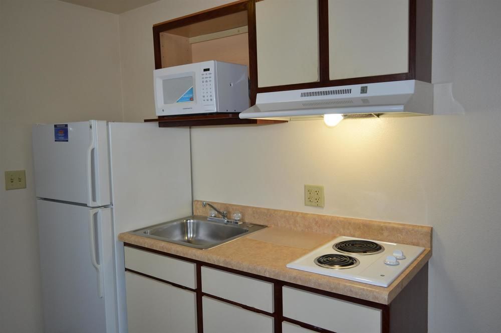 Woodspring Southeast Memphis